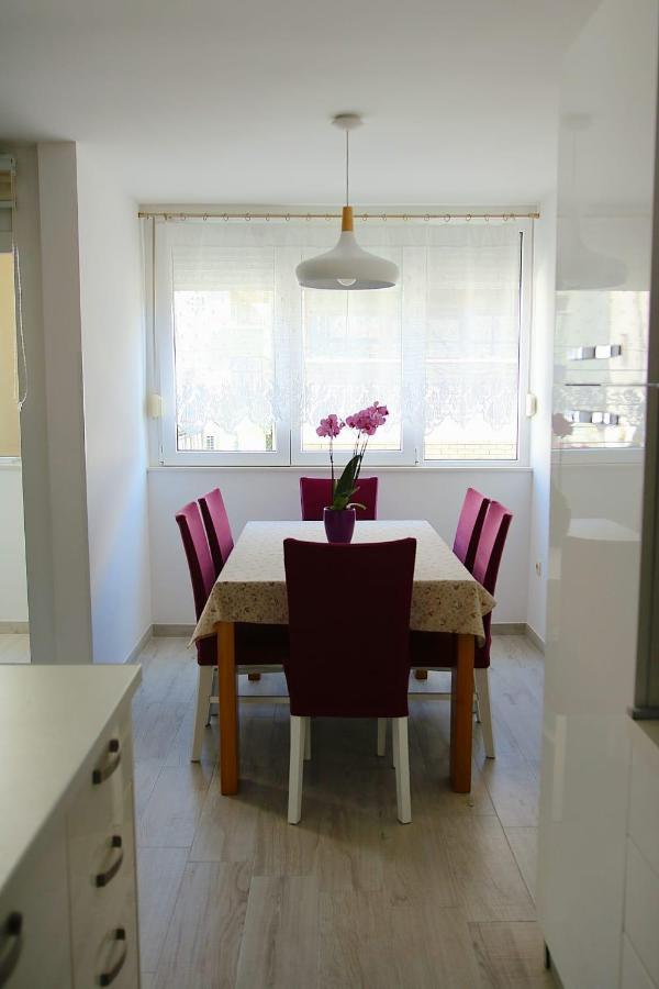 Apartment Glavaric Омиш Экстерьер фото